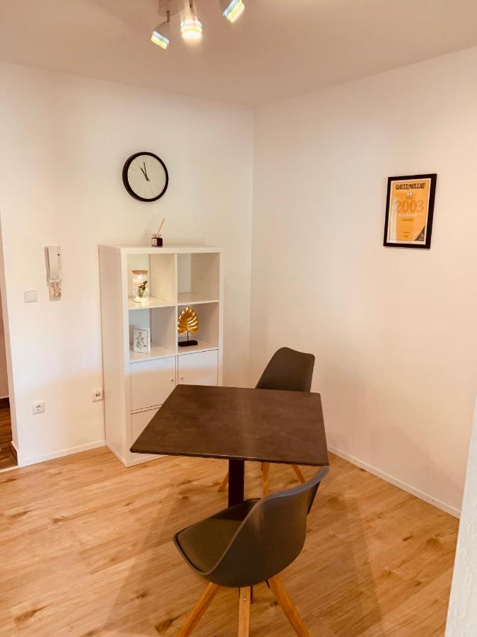 Felix Living 5, Modern & Cozy 2 Zimmer Wohnung, Terrasse, Parkplatz Salzweg Exteriör bild