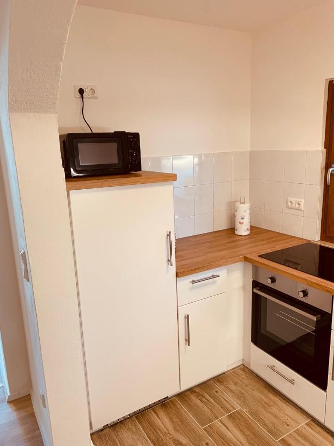 Felix Living 5, Modern & Cozy 2 Zimmer Wohnung, Terrasse, Parkplatz Salzweg Exteriör bild