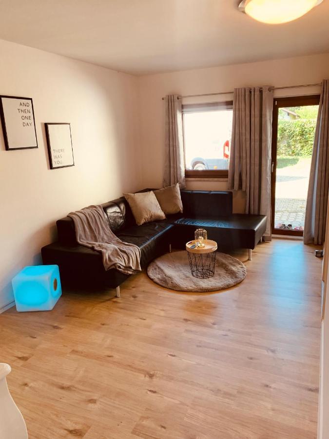Felix Living 5, Modern & Cozy 2 Zimmer Wohnung, Terrasse, Parkplatz Salzweg Exteriör bild
